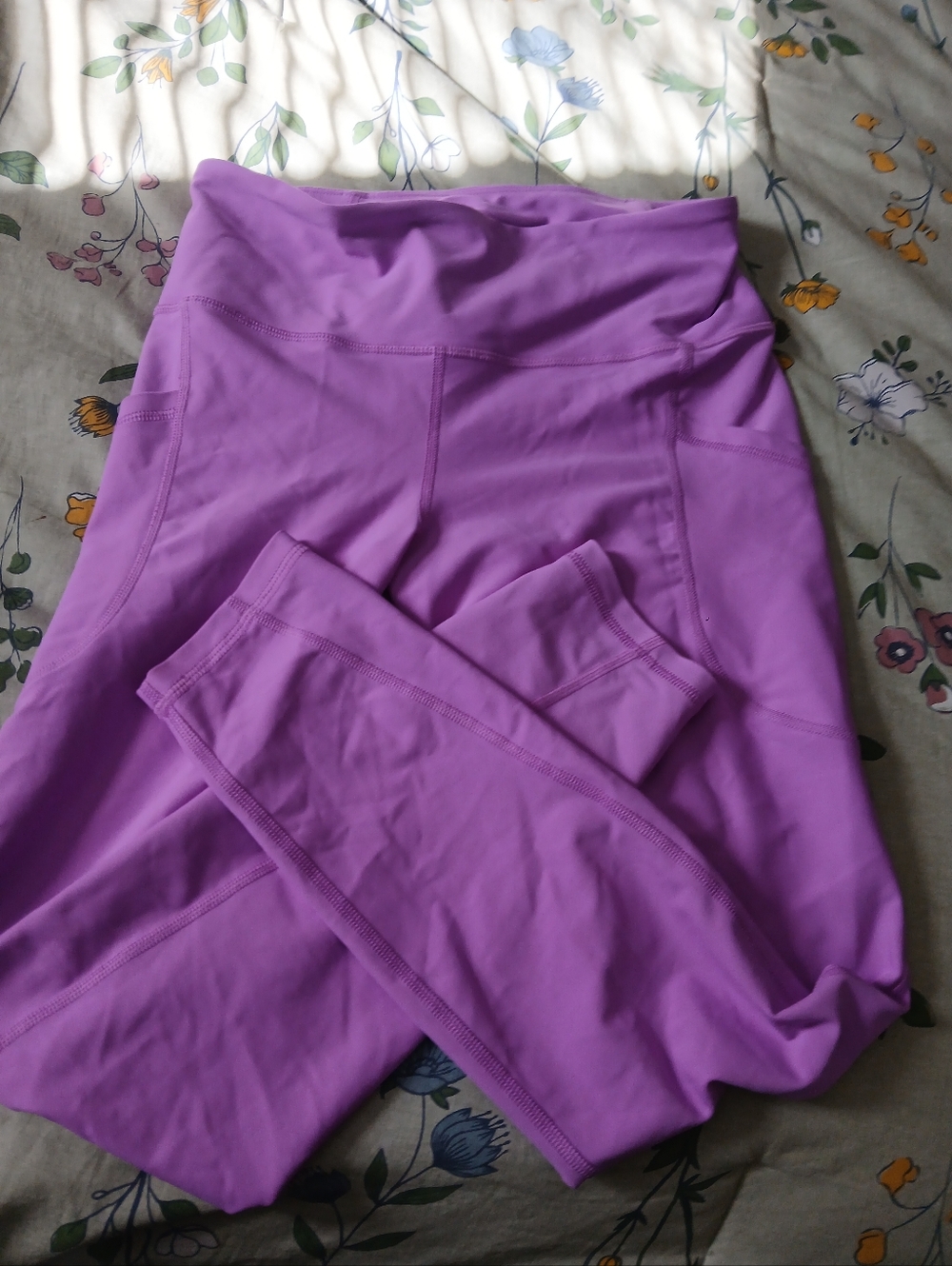 Old Navy Bright Orchid Powersoft Leggings